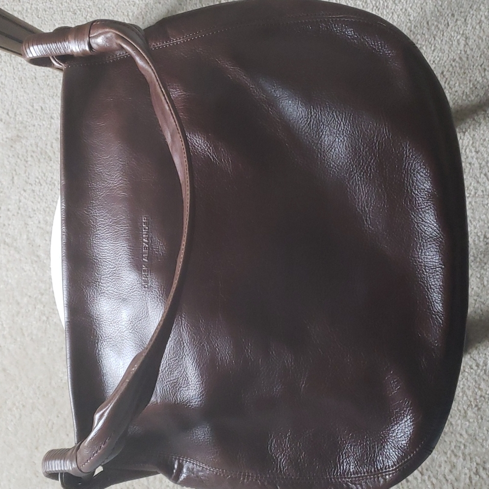 Handbag - Picture 2 of 5
